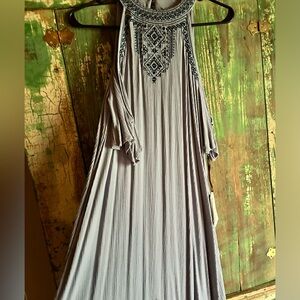 Knox Rose XS a-frame mini dress with cut out shoulders